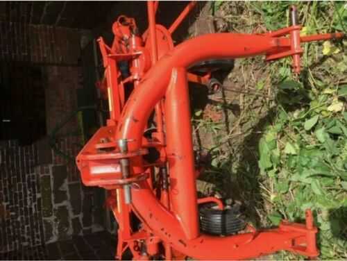 KUHN 4 ROTOR TEDDER