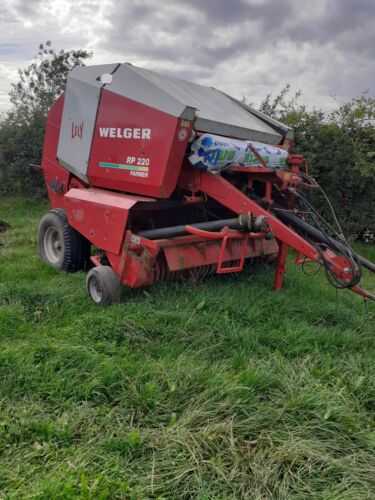 Welger Baler RP220 Farmer