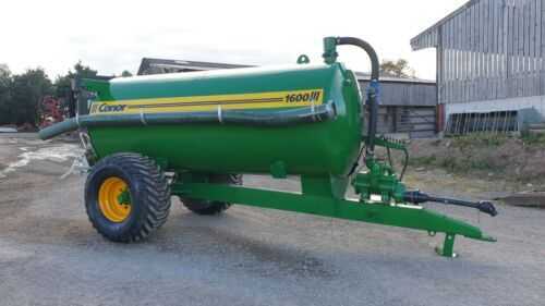 Conor 1600 gallon tanker water muck slurry Flotation tyres As N.E.W year 2018