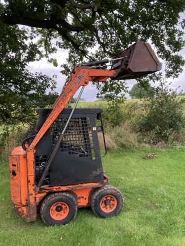 Belle Skidsteer 7250 3ft Bobcat Loader Perkins Engine Compact Tractor