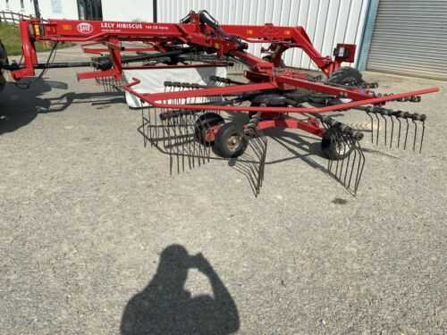 Lely Twin Rotor Rake Hibiscus 745 CD 2012