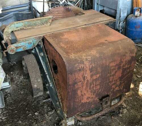 Diesel Saw Bench 2 Spare Blades Logging Mill