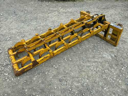 Grays Big Bale Handler Squeeze Grab Tractor Mounted