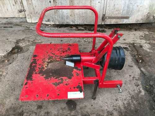 Screw Log Splitter for sale. Used, functional, runs on PTO.