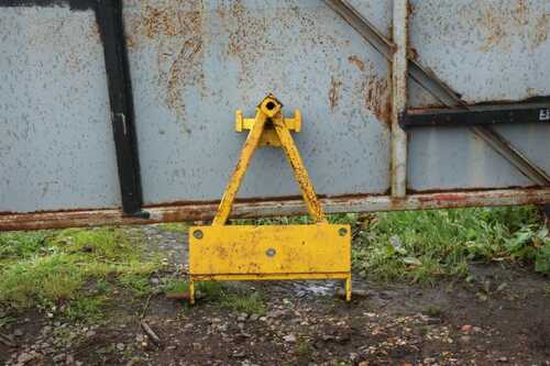 tractor three point linkage bale spike frame