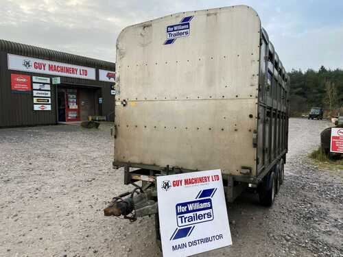 Ifor Williams DP120 12ft Livestock Trailer