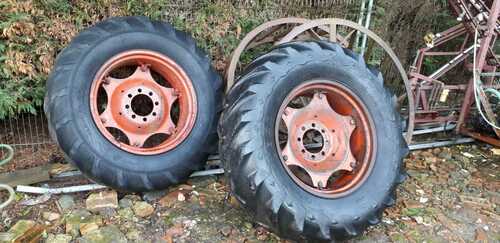 Zetor tractor rear wheels / tyres 16.9 14 28 farming export