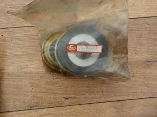 Vicon Vari Wagtail Fertiliser Spreader Bearing Set 79220027 VAT Inc