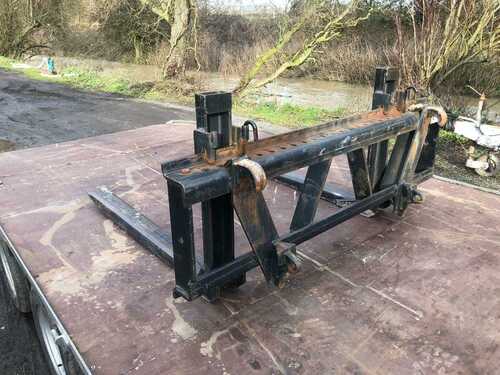 Euro Hitch Pallet Forks 1000 Kg Capacity Tractor Front Loader