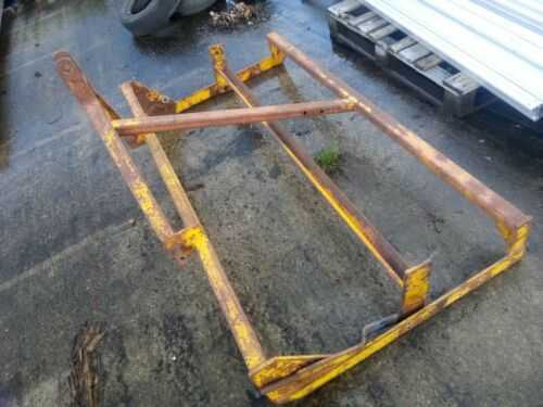 Tractor Mounted Grassland Meadow Aerator Slitter, for Spares Or Repair.