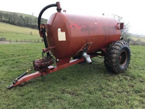 Ruscon 1100 Vaccum Slurry Tanker Muck Tractor