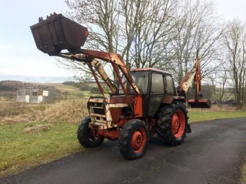 David Brown 4x4 1390 Tractor Loader and Back Actor Digger