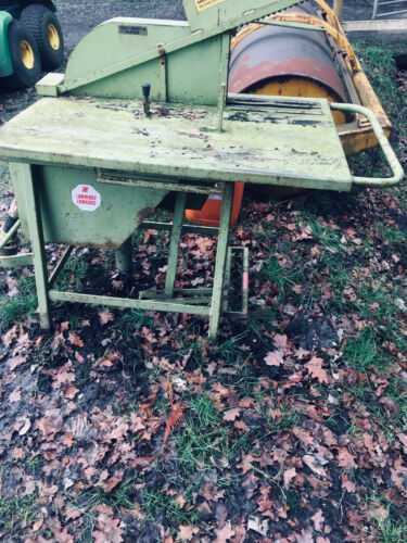 tractor pto saw bench. Lawrence Edwards