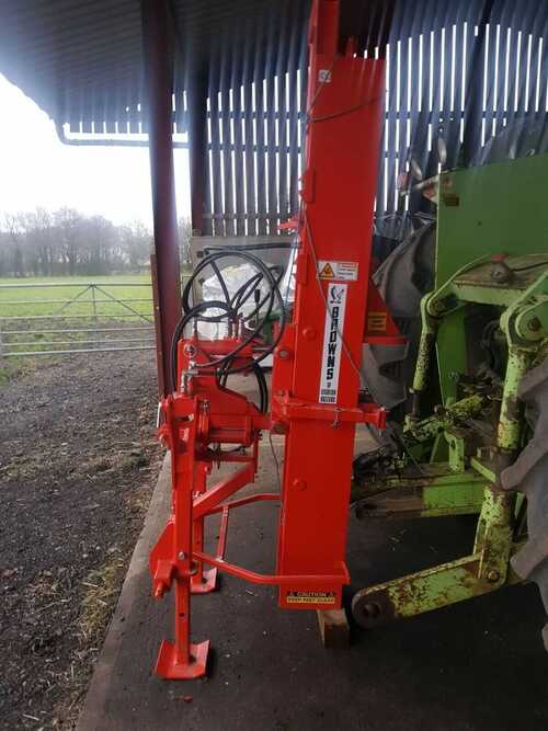 Post Knocker Browns tractor mounted