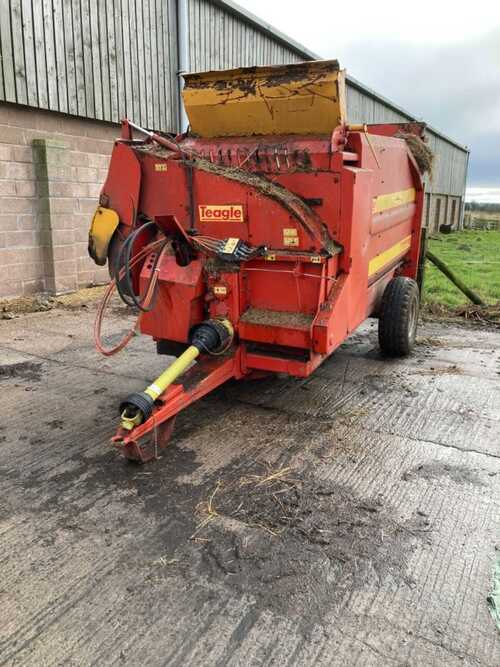 Teagle Tomahawk 9090 Straw Chopper, Tractor Feeder/Bedder,Teagle