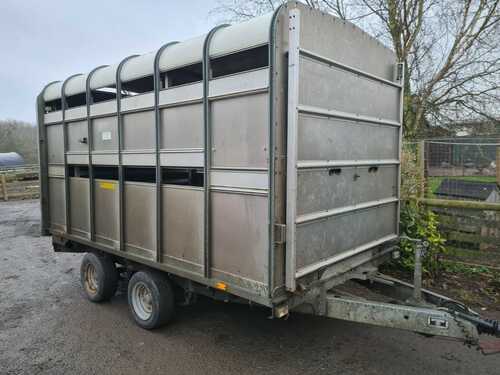 IFOR WILLIAMS DP120 LIVESTOCK SHEEP CATTLE TRAILER WITH DECKS AND GATES