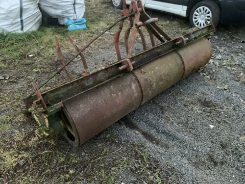 Old Tractor Three Point Linkage Roller