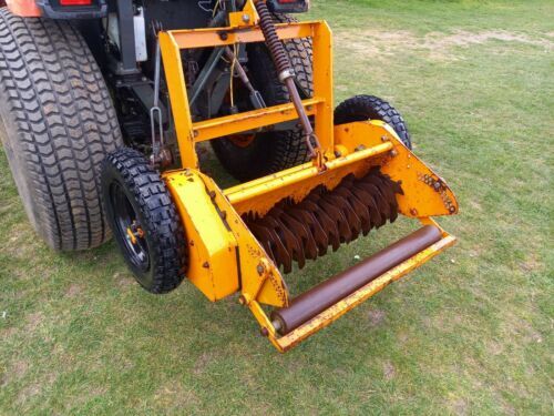 Sisis Veemo Scarifier Verti-cut Tractor