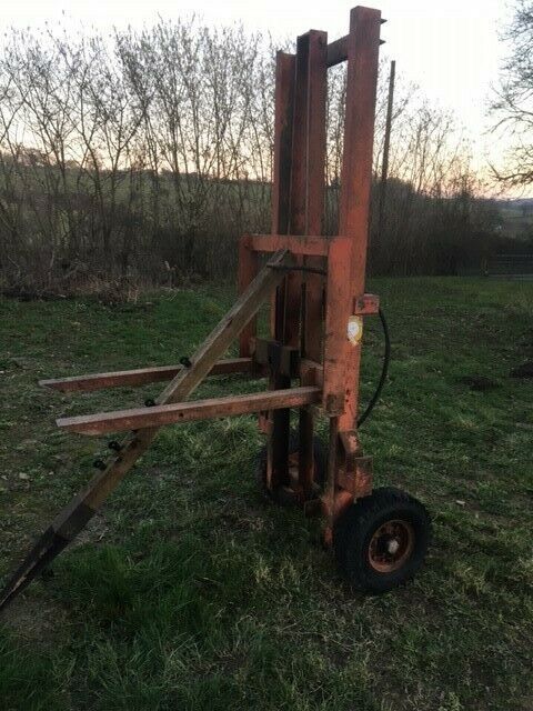 Tractor mounted forklift, 3 point linkage