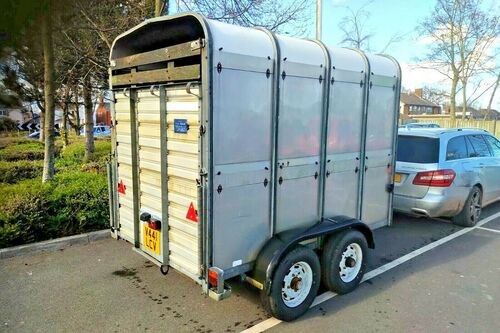 Ifor Williams Cattle Livestock Box Twin Axle Trailer No Res Can Deliver 8x7 Foot