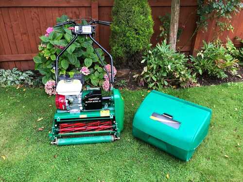 RANSOMES SUPER BOWL 51 FINE CUT 10 bld MOWER and BRUSH, bowling green,cricket,lawn