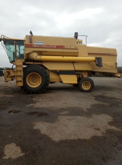 New Holland tx36 SL Combine harvester, as seen on tv (boat race)