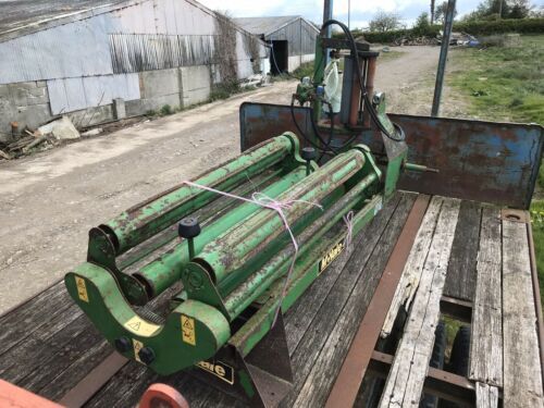 Mchale 995 LM Small Bale Wrapper